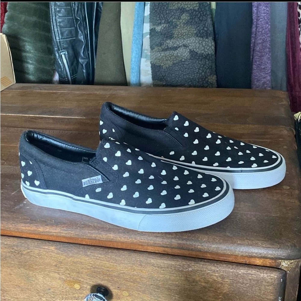 listing-status-banner